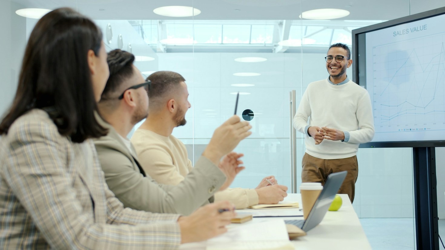 Oltre il greenwashing: misurare il valore monetario dell’innovazione pulita